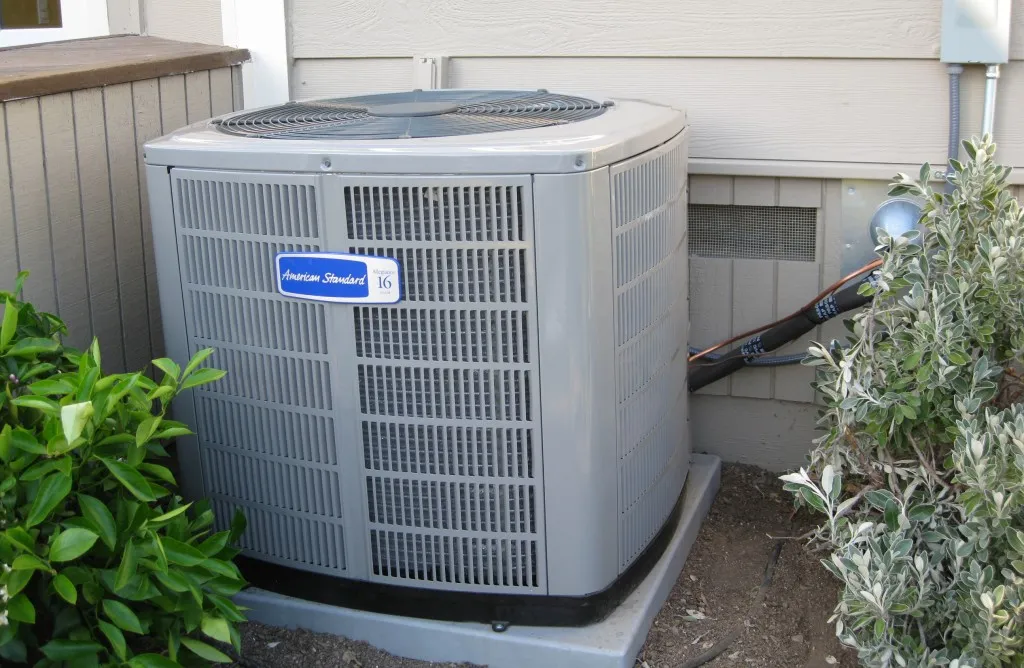 Keeping Your Cool: 4 DIY Air Conditioning Maintenance Steps